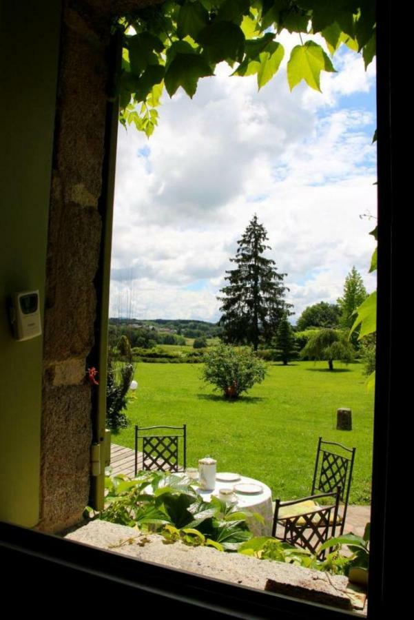 Chez Claire Bed & Breakfast Chamborand Luaran gambar